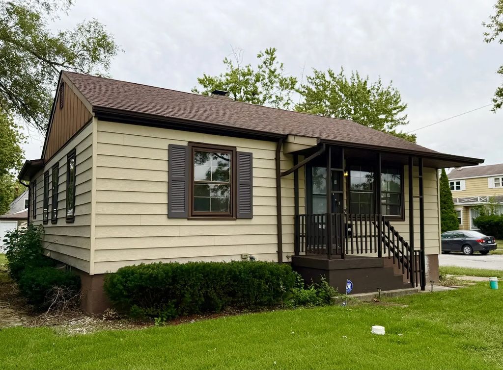 17963 Roy Street, Lansing