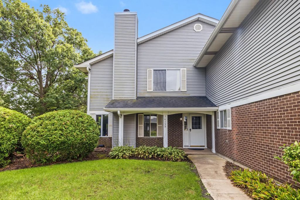 7615 Bristol Court B, Woodridge