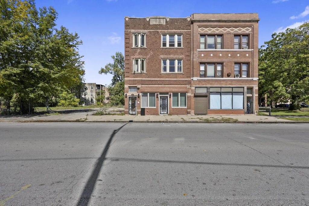 548 E 61st Street, Chicago