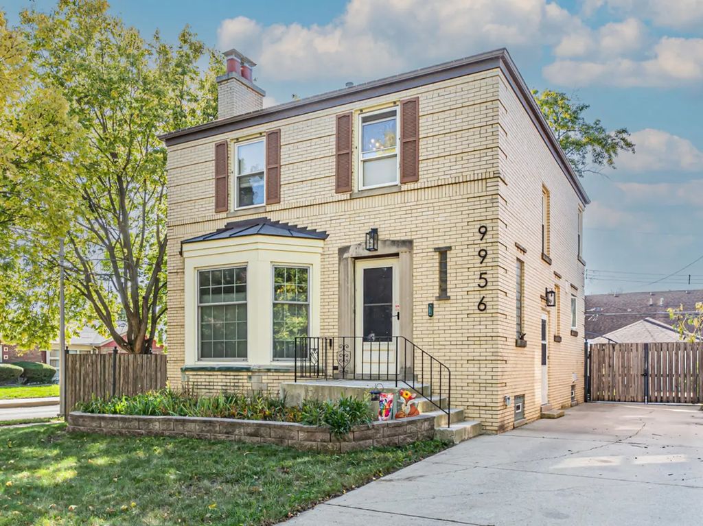 9956 S Campbell Avenue, Chicago