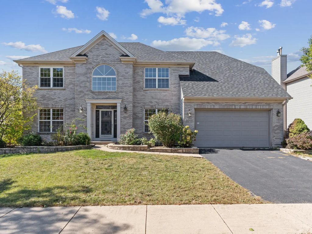 2095 Rockland Drive, Aurora