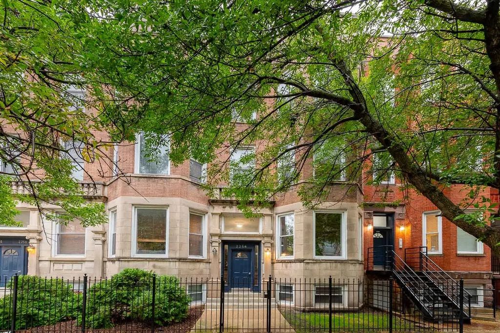 2254 W Adams Street 1, Chicago