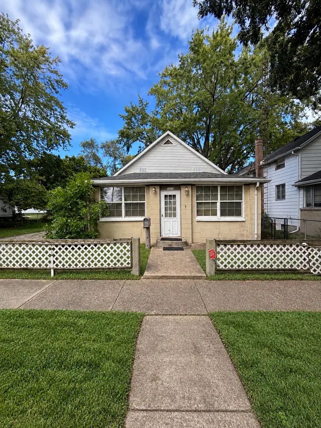 1210 W Church Street, Urbana