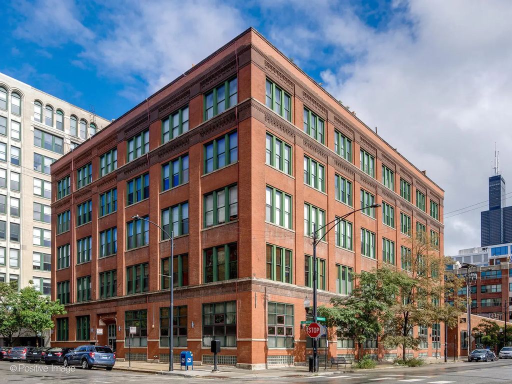 331 S Peoria Street 405, Chicago