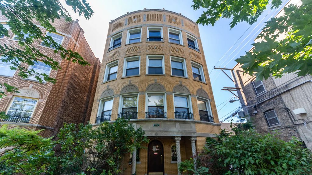 7554 N Claremont Avenue G, Chicago