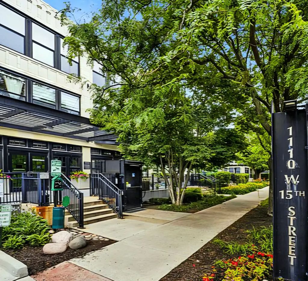 1110 W 15th Street 316, Chicago
