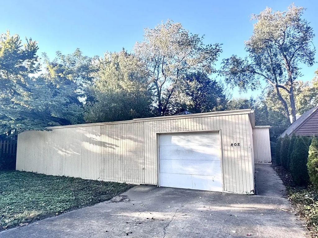 408 W Florida Avenue, Urbana