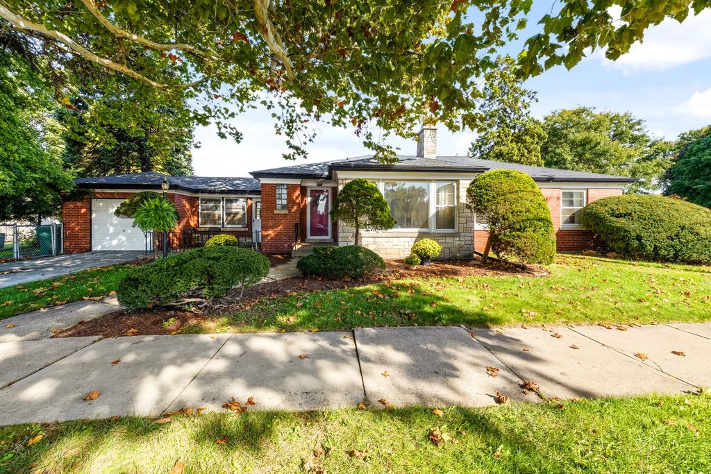 3600 W 99th Street, Evergreen Park