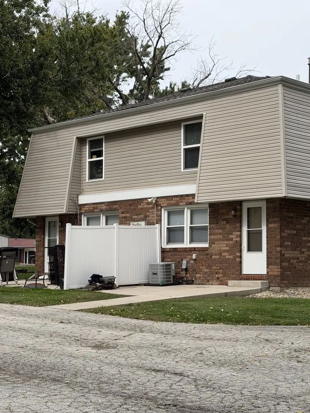 1503 Hovey Avenue, Normal