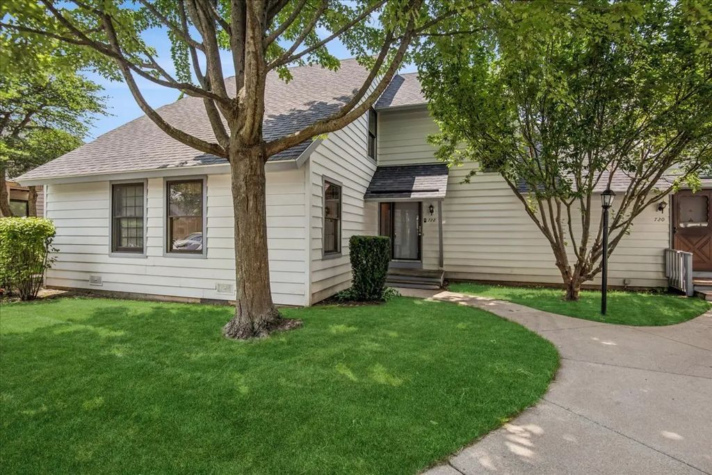 722 Shepard Court -, Gurnee