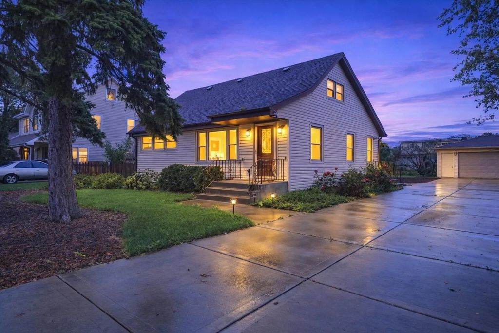 8937 Mcvicker Avenue, Oak Lawn