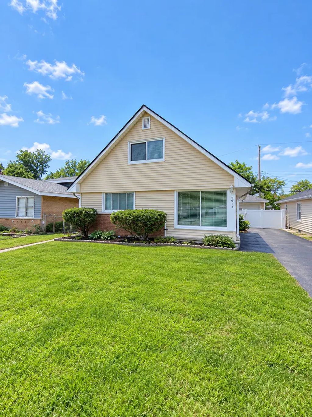 3913 168th Street, Country Club Hills