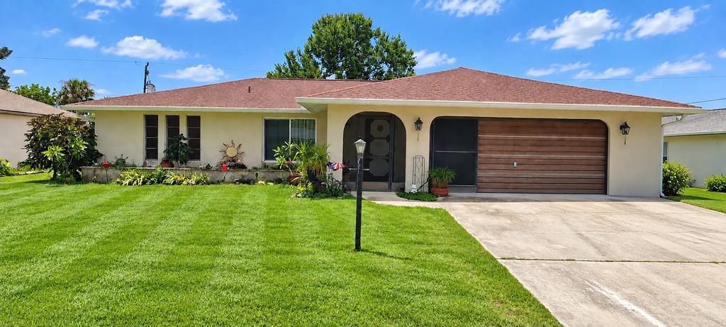 22199 Lancaster Avenue, Port Charlotte