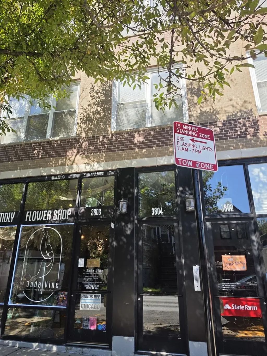 3804 W Montrose Avenue 201, Chicago