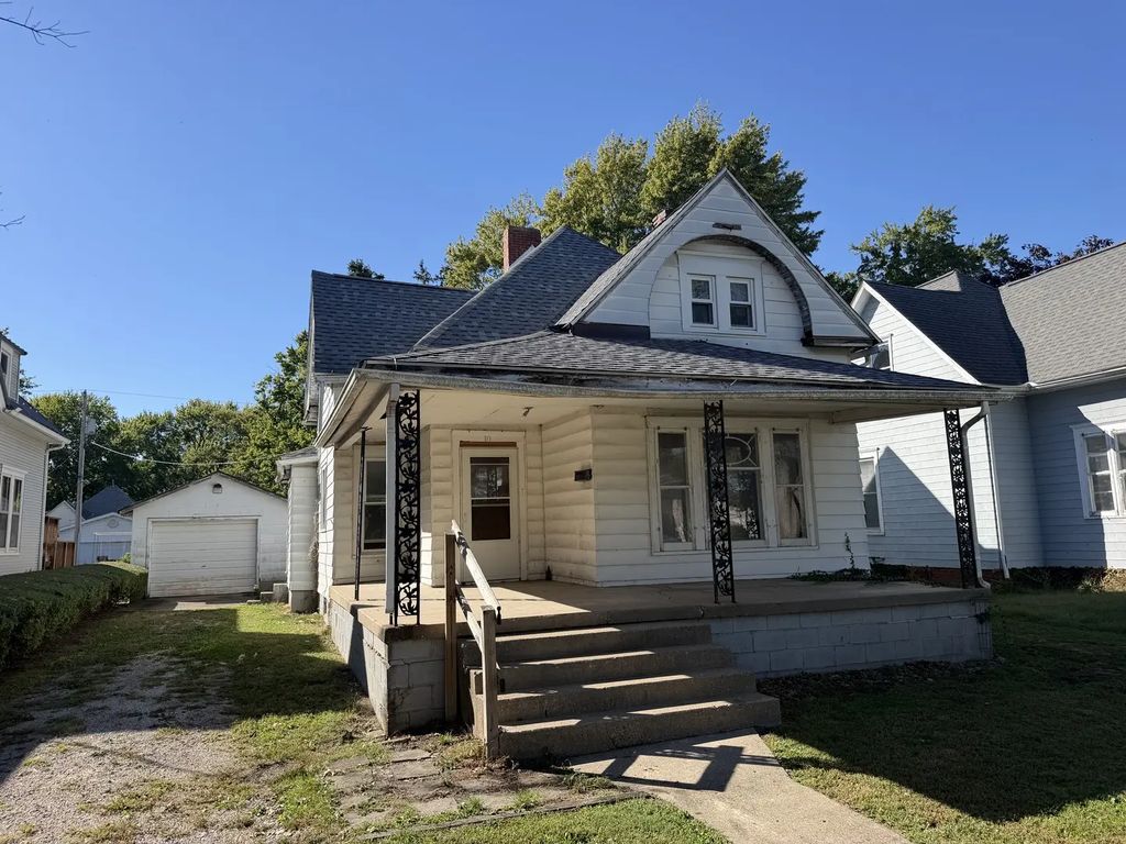 10 N Oak Street, Villa Grove