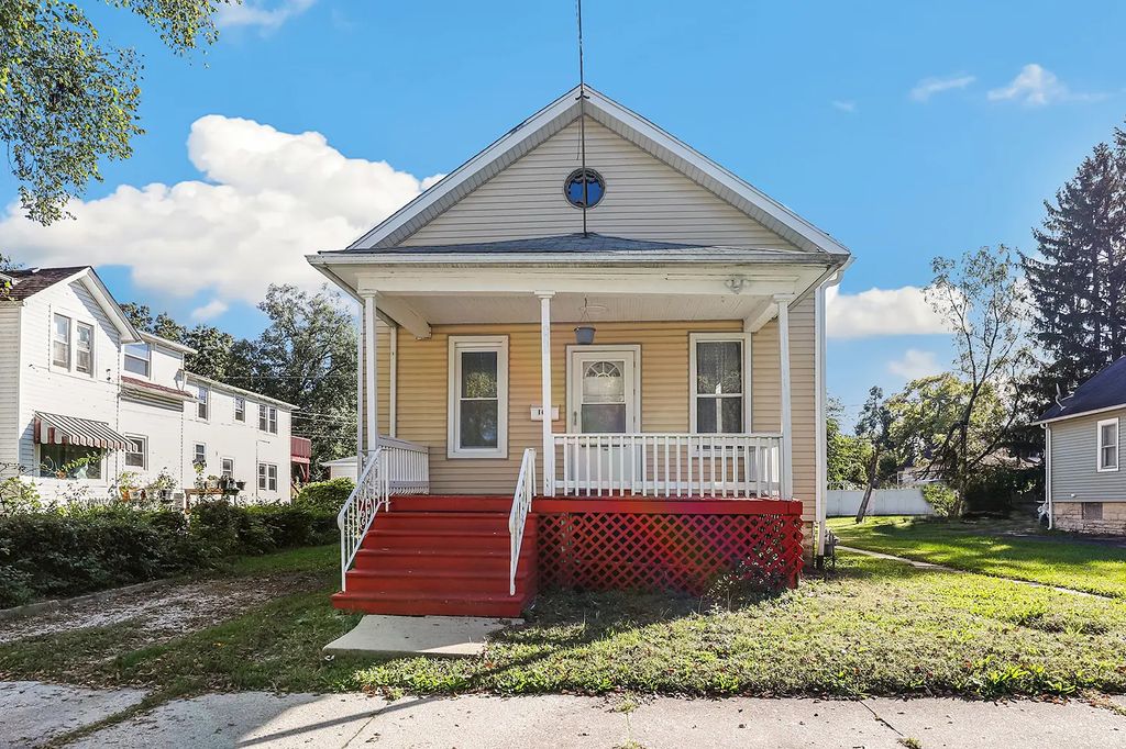 108 Hobbs Avenue, Joliet