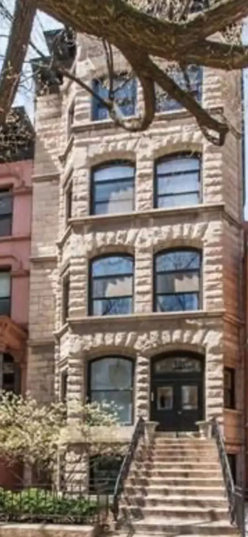 818 N Dearborn Street 3f, Chicago