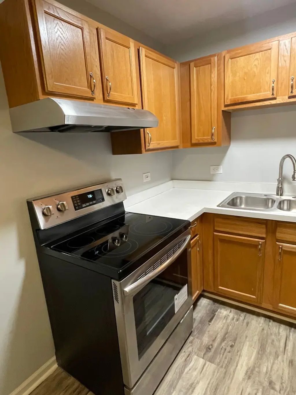 2000 Light Drive 211, Oswego