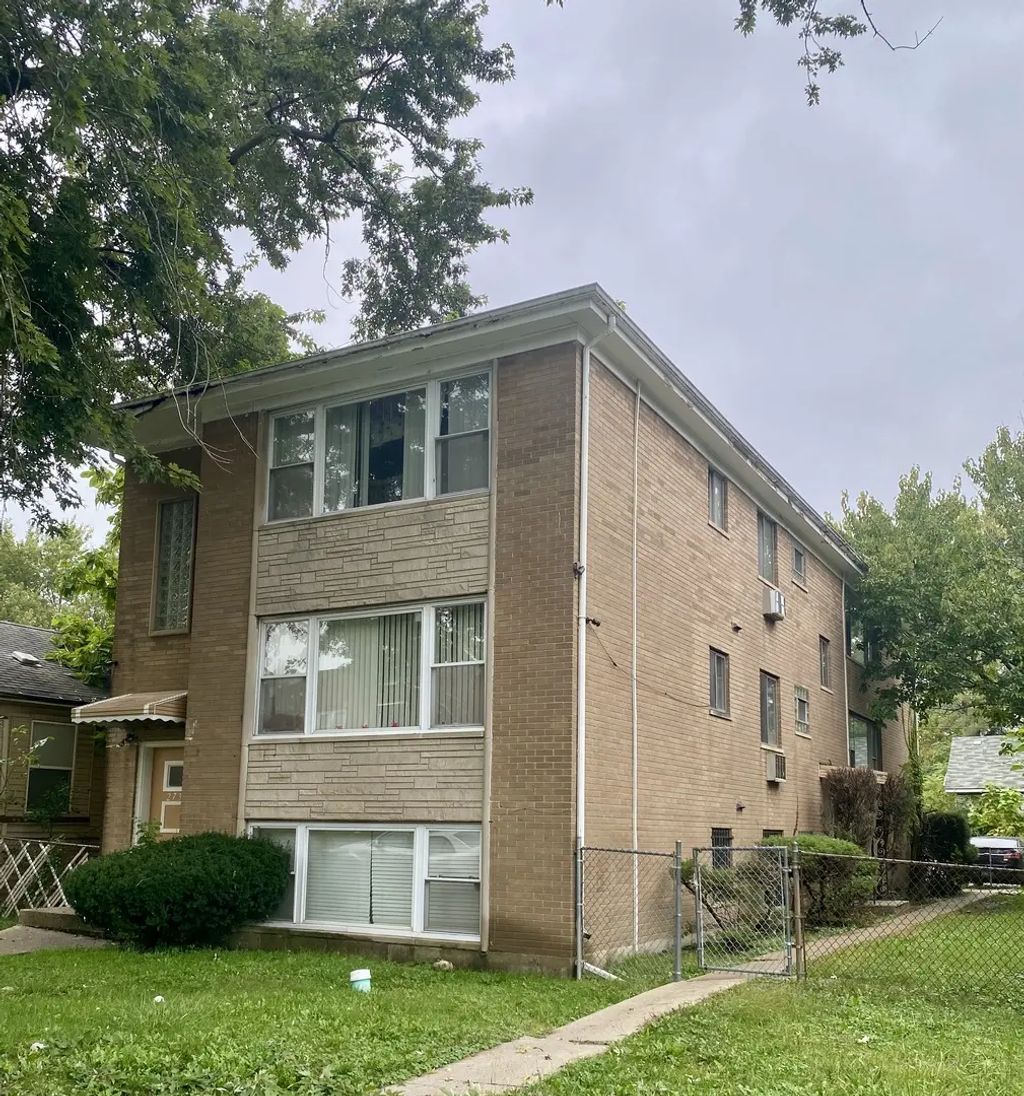 273 E 148th Street, Harvey