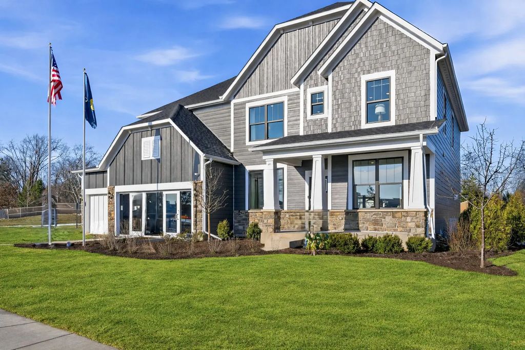 1820 Lewis Drive, Deerfield
