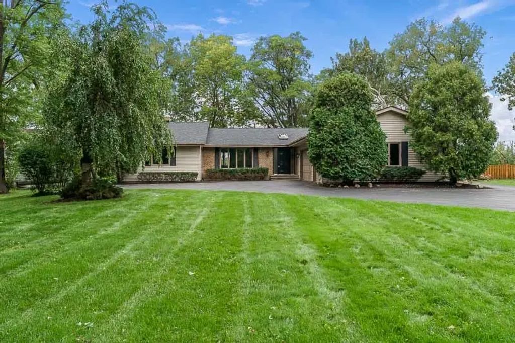 11528 Tanawingo Trail, Roscoe