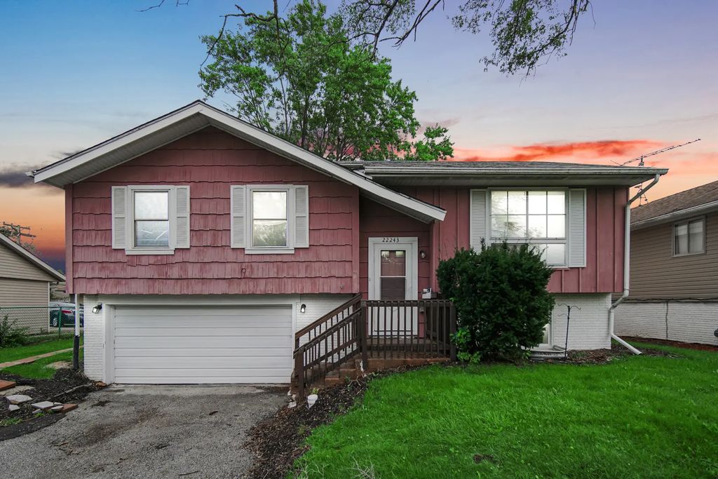 22243 Karlov Avenue, Richton Park