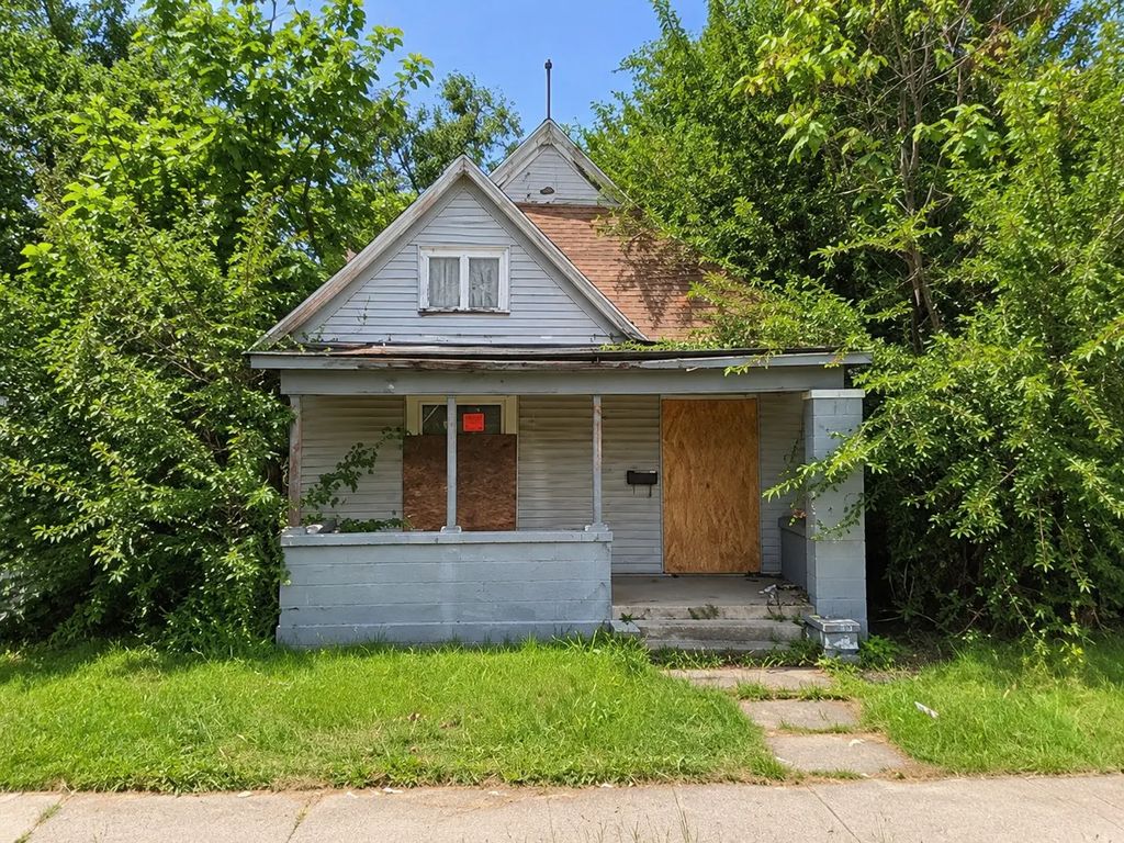1807 S Stanley Street, Peoria