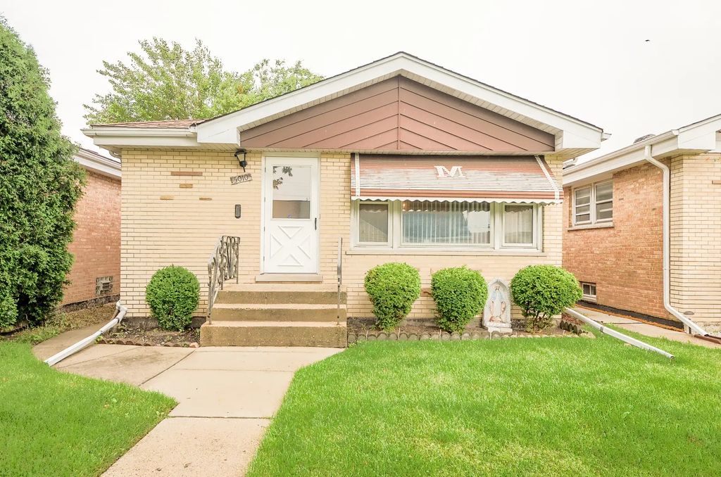 5010 Forster Avenue, Schiller Park