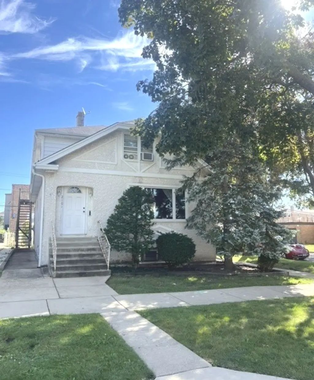 2101 N 73rd Avenue, Elmwood Park