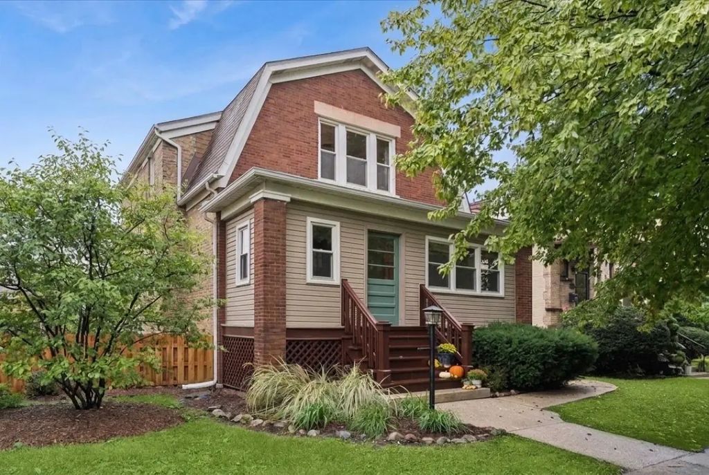 612 Hannah Avenue, Forest Park