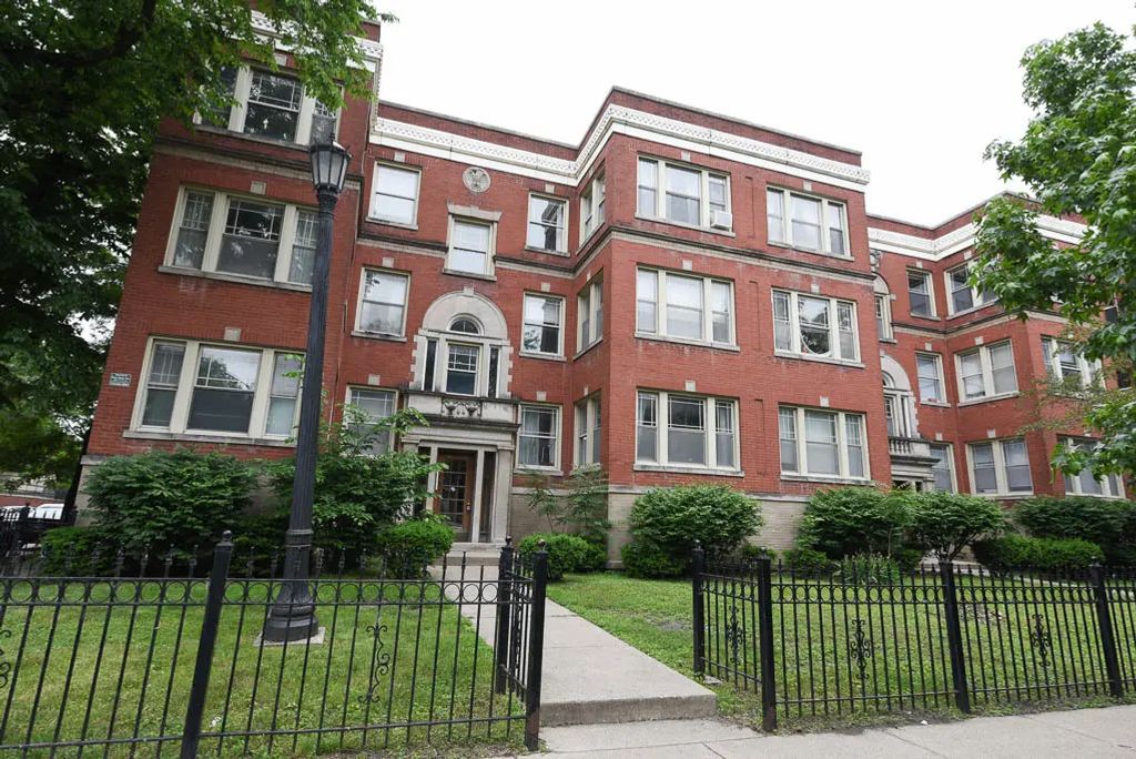 4400 N Racine Avenue Garden, Chicago