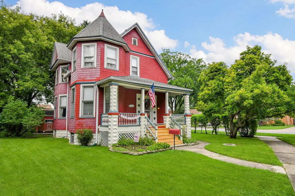 3502 Rosemear Avenue, Brookfield