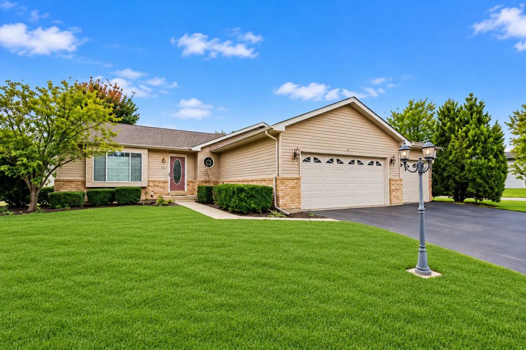 6810 Hadrian Drive, Joliet