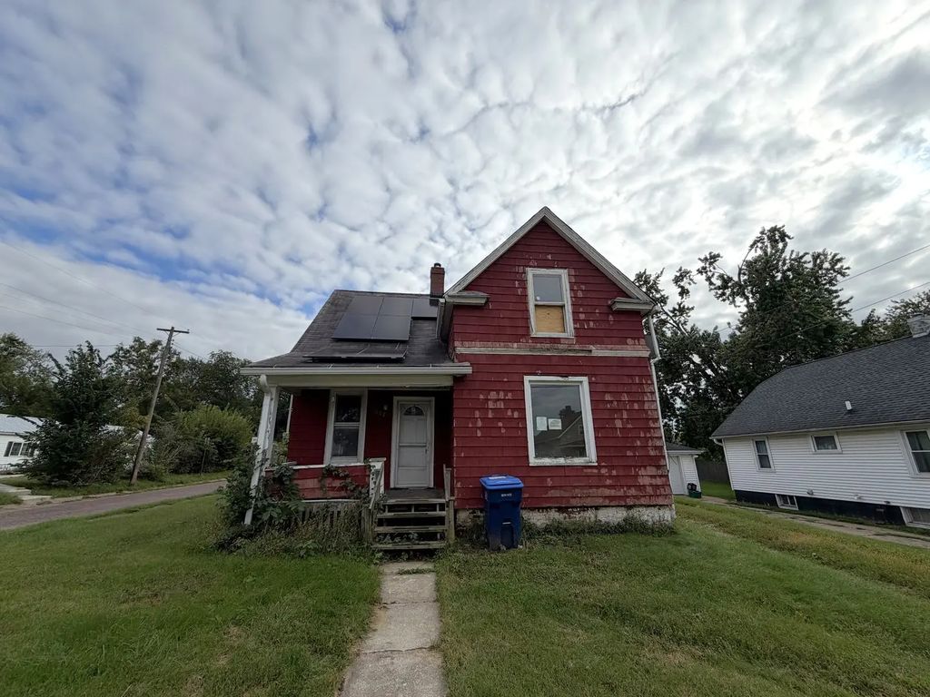 837 Rockwell Street, Kewanee