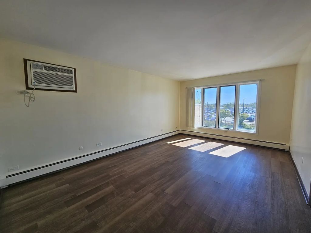 5968 S Archer Avenue 2, Chicago