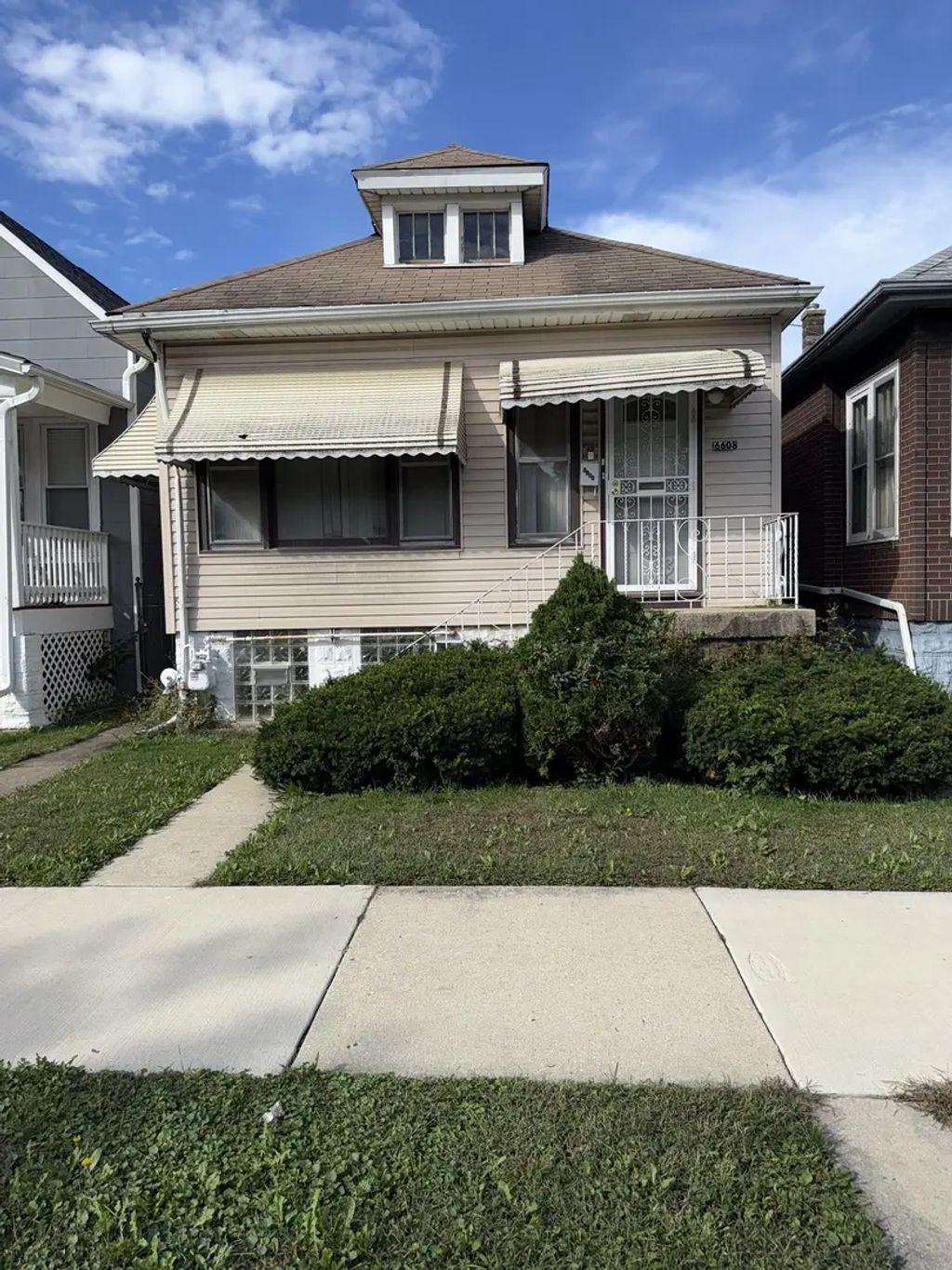 6608 S Claremont Avenue, Chicago
