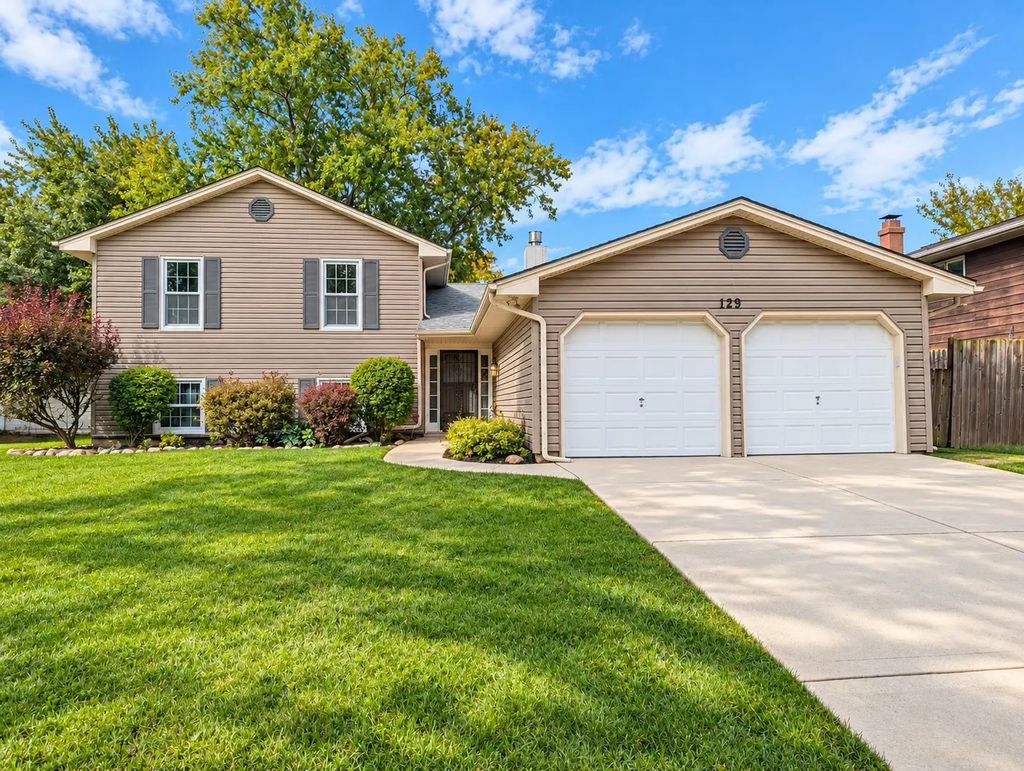 129 Newport Drive, Bolingbrook