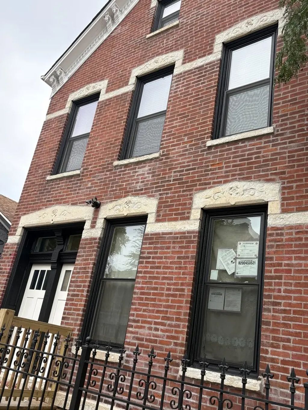 2227 W 21st Street 2f, Chicago