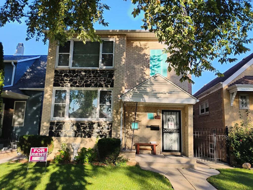 6237 S Kedvale Avenue 2, Chicago