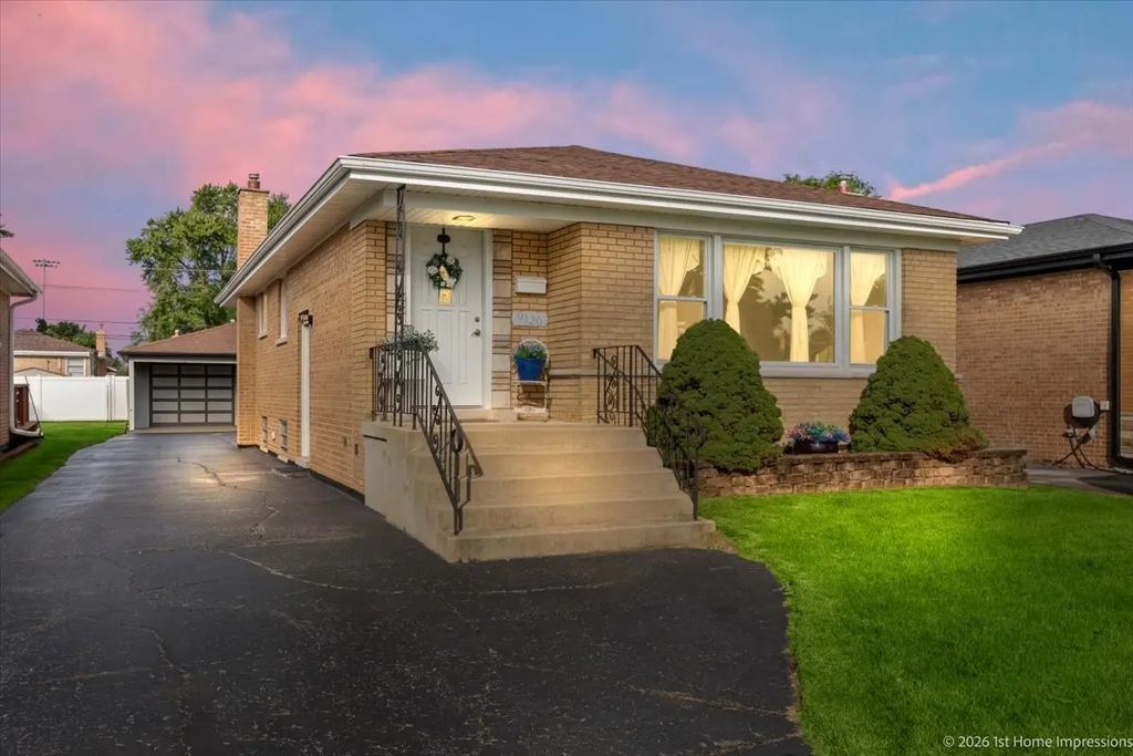 9120 S Clifton Park Avenue, Evergreen Park