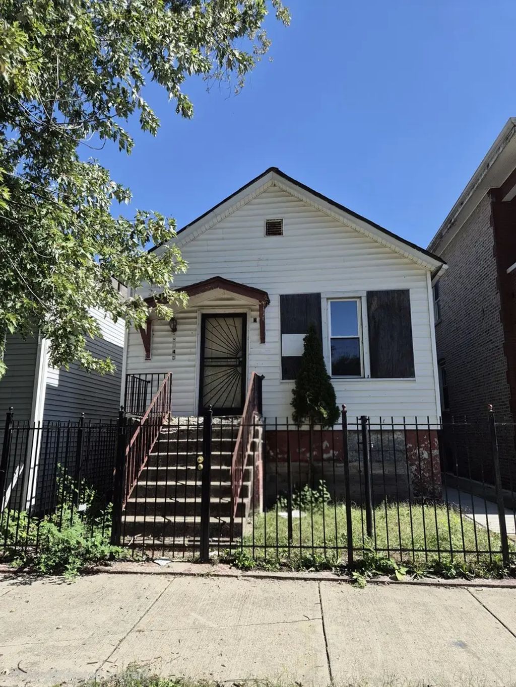 5247 S May Street, Chicago