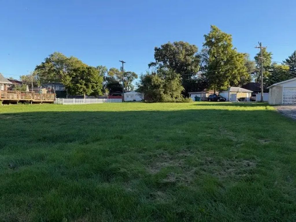 613 Plainfield Road, Joliet