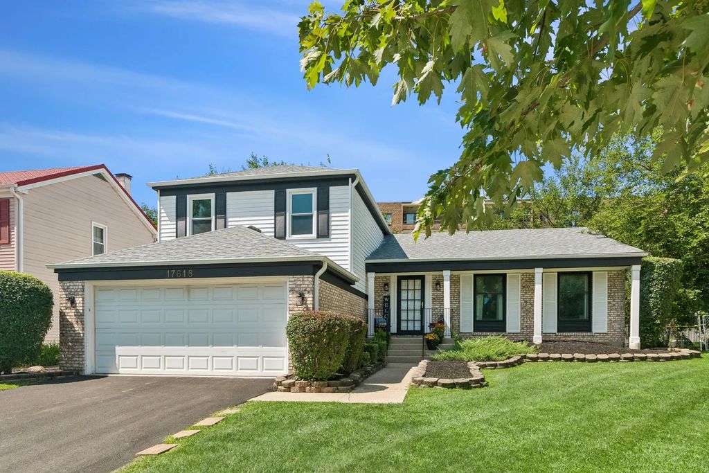 17618 Stonebridge Drive, Hazel Crest