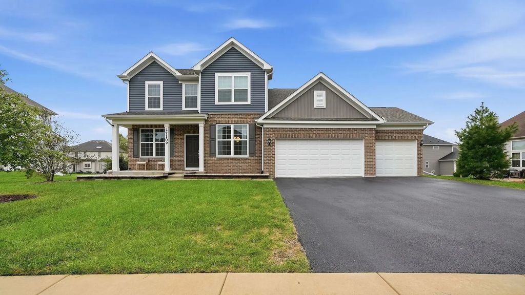 27109 Rustic Wood Lane, Plainfield