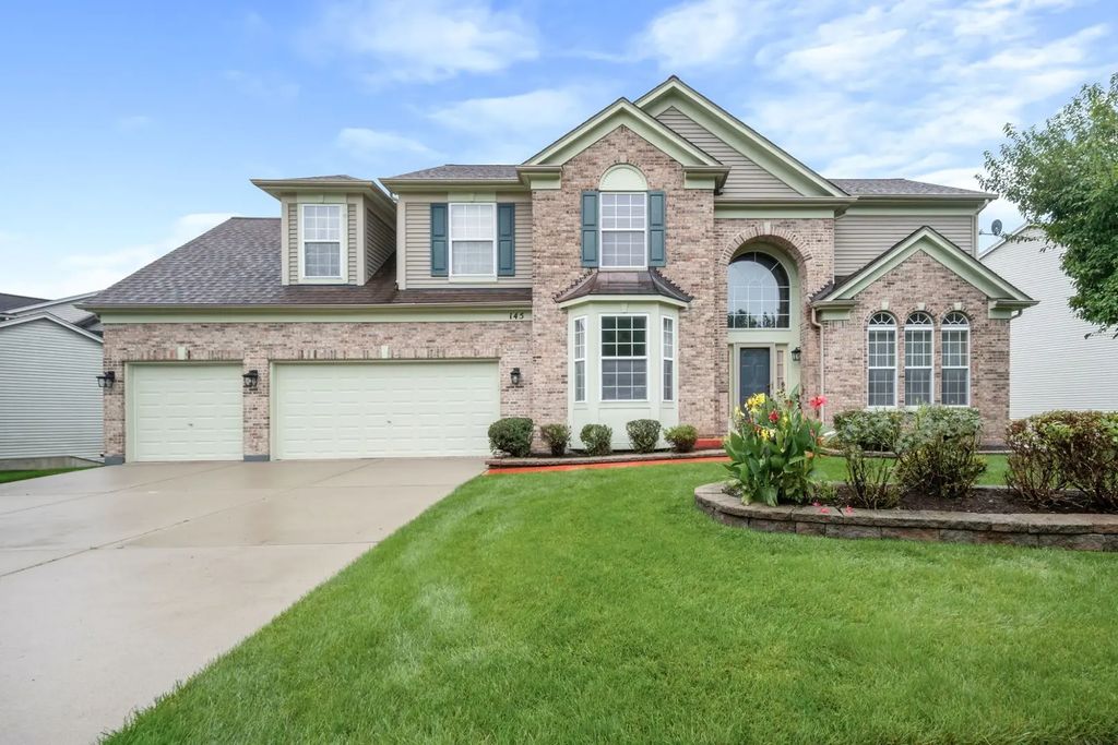 145 Rosewood Drive, Streamwood