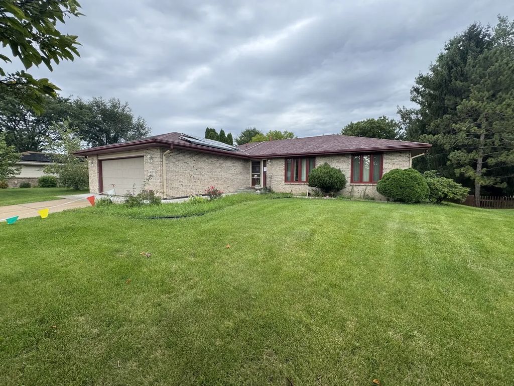 4680 Bedfordshire Drive, Loves Park