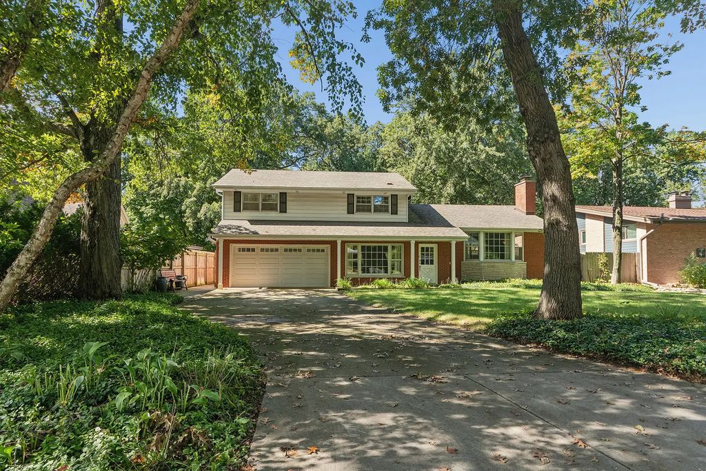 17914 S Hood Avenue, Homewood