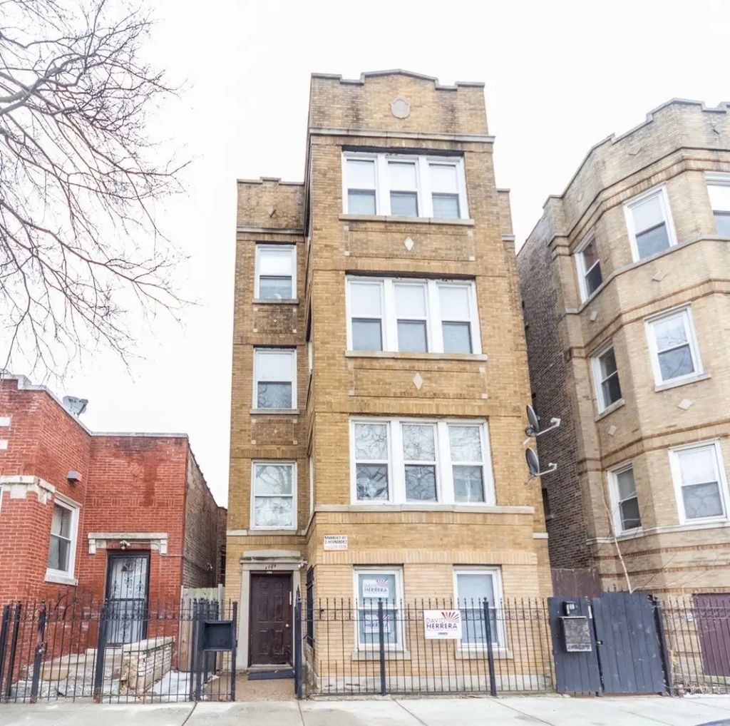 1127 N Christiana Avenue 2, Chicago