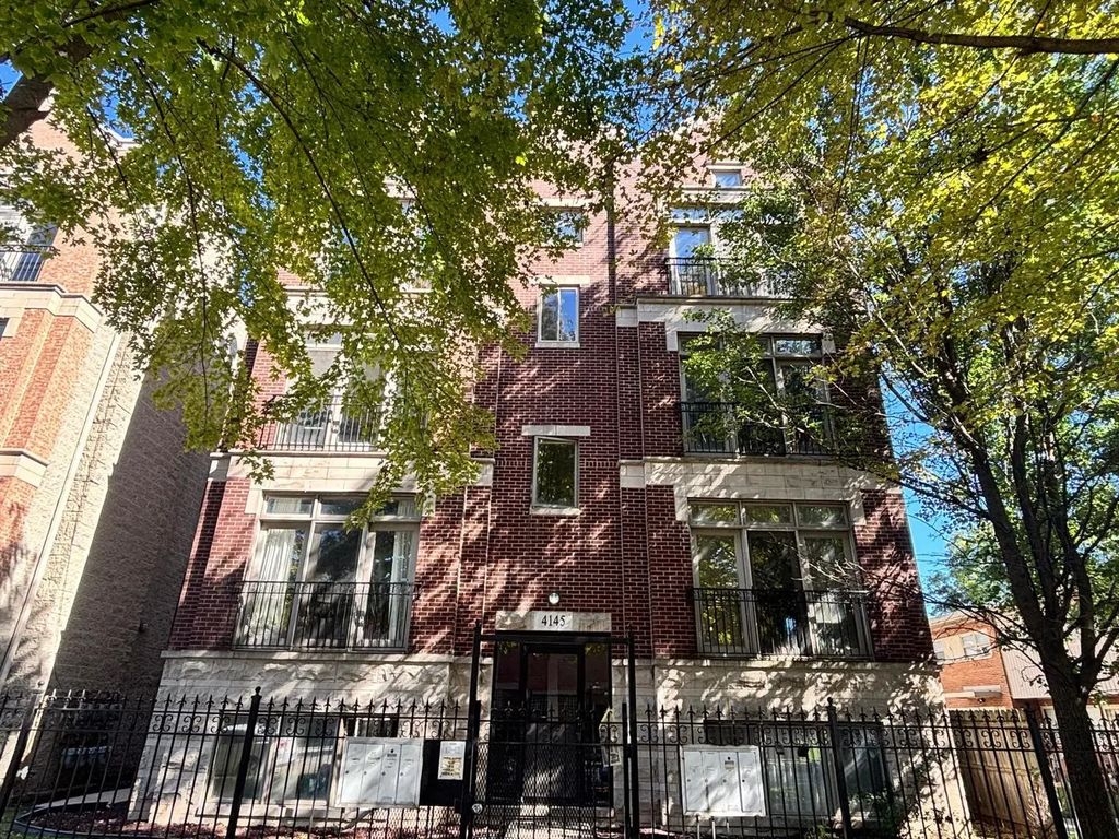4145 S Wabash Avenue 2n, Chicago