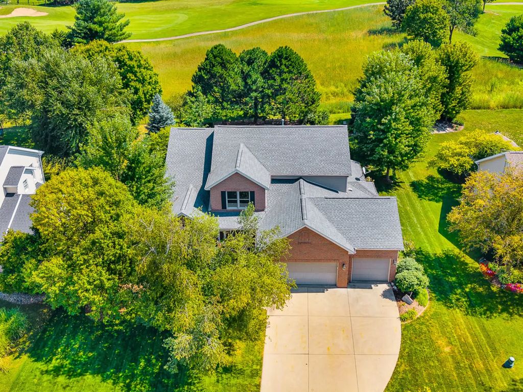 12 Stonehedges Court, Bloomington